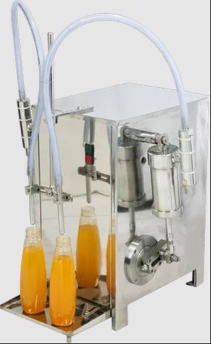 SEMI AUTOMATIC VOLUMETRIC LIQUID FILLING MACHINE-2